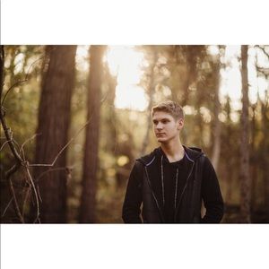 Meet your Posher, Austin